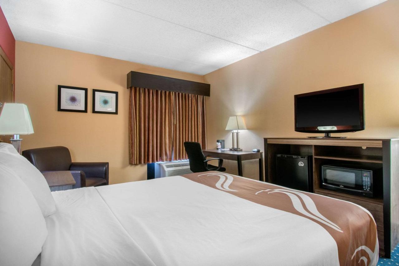 Quality Inn Carlisle Pa Exterior photo
